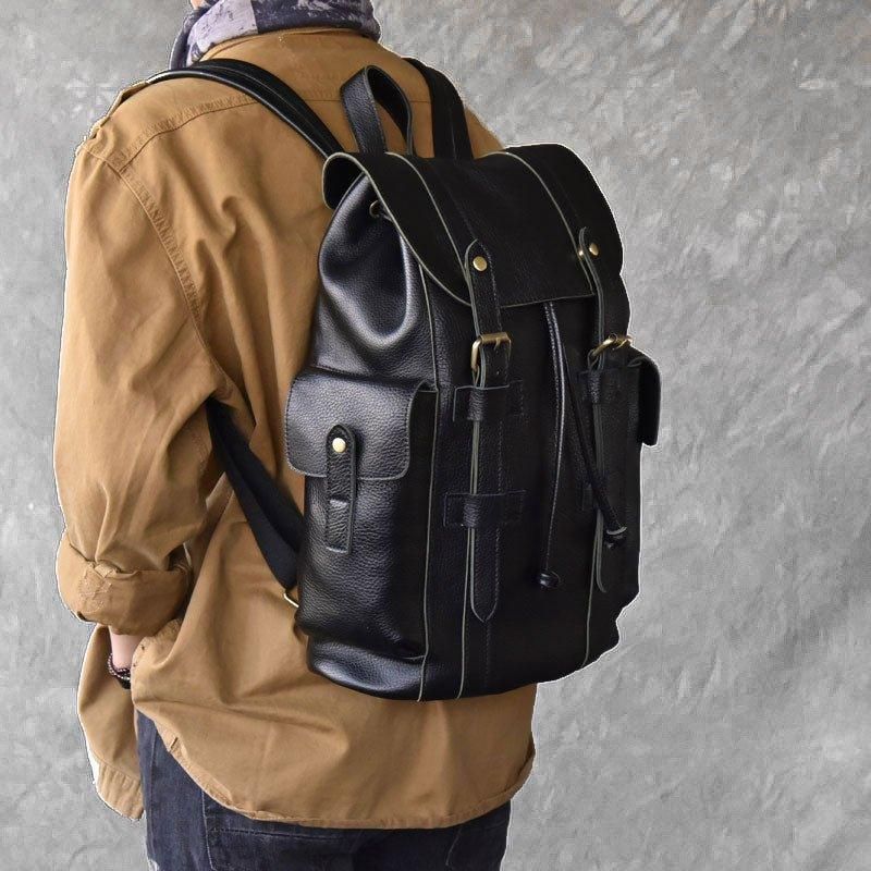 Mochila Couro Vintage Para Homem Com Cordão Viagem