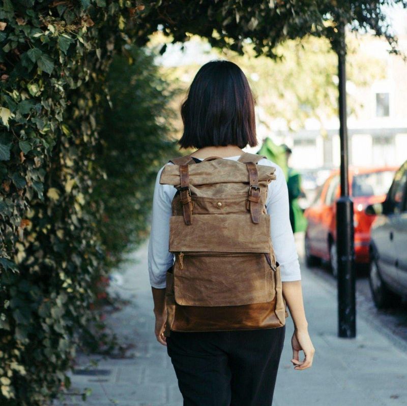 Mochila Lona Encerada Vintage Em Rolo Para Viagem