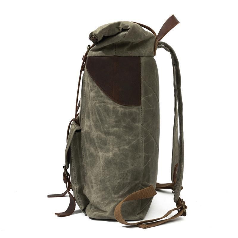 Mochila Vintage Em Lona Encerada Com Rolo Superior